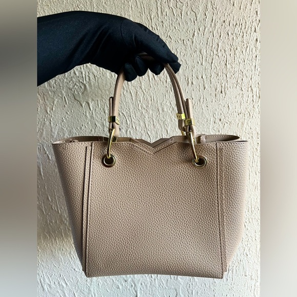 Steve Madden Tote Bag EUC - Picture 2 of 4